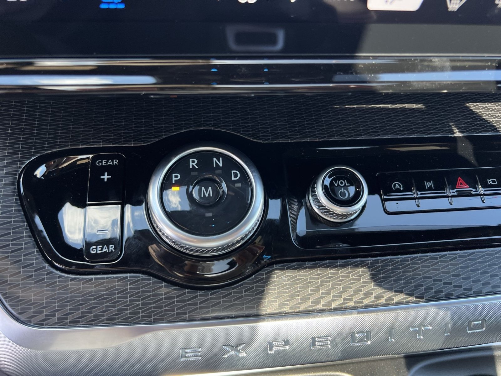 New 2026 Ford Expedition Max Platinum w/ Stealth Appearance Package AWD/4WD image 30
