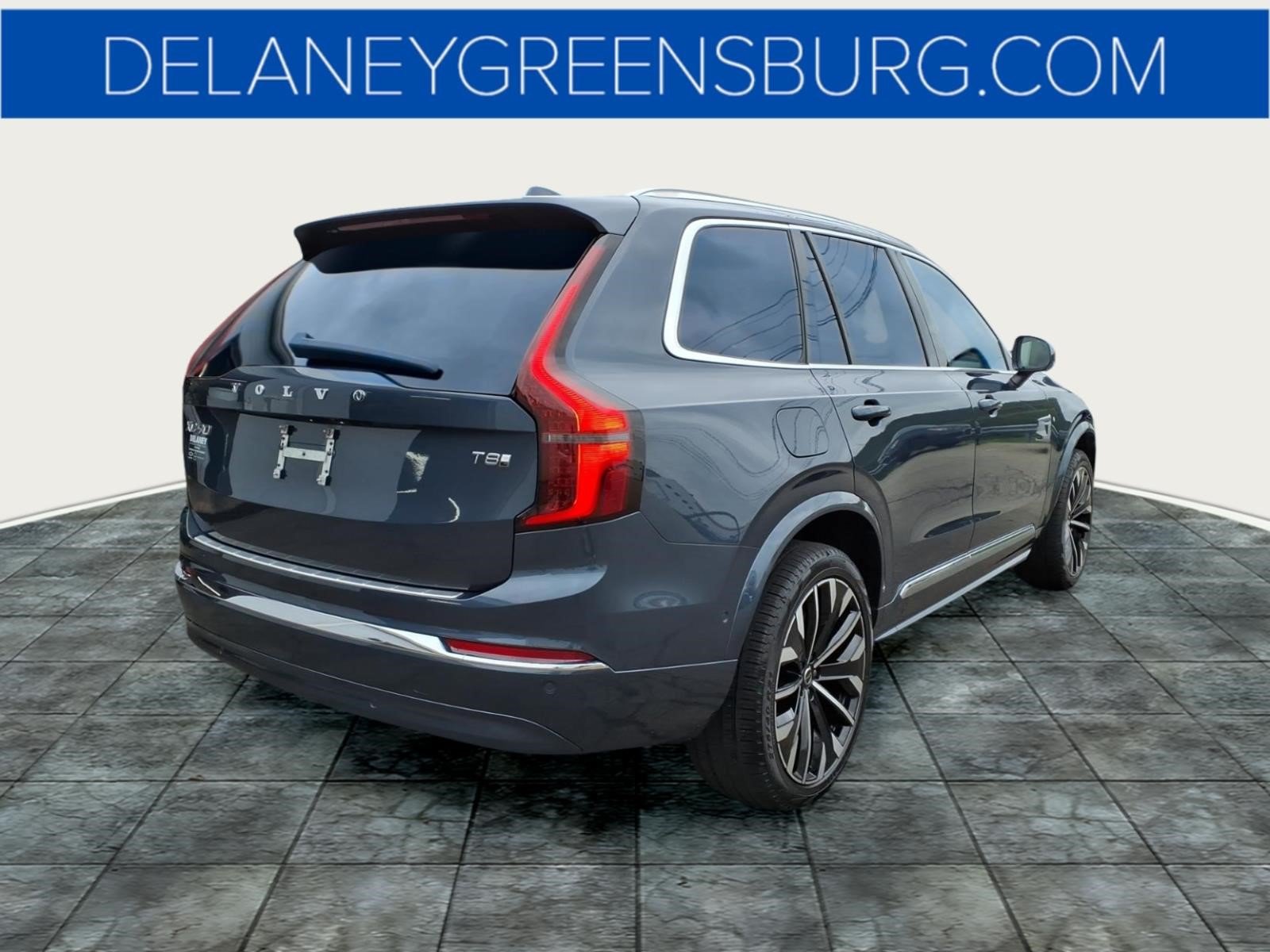 Used 2025 Volvo XC90 T8 Ultra w/ Protection Package Premier AWD/4WD image 3