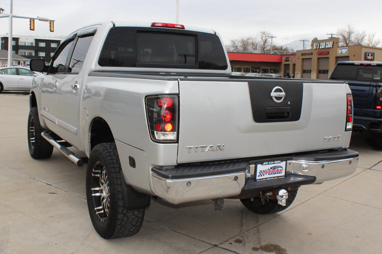 Used 2006 Nissan Titan LE w/ (R02) LE Off-Road Pkg image 28