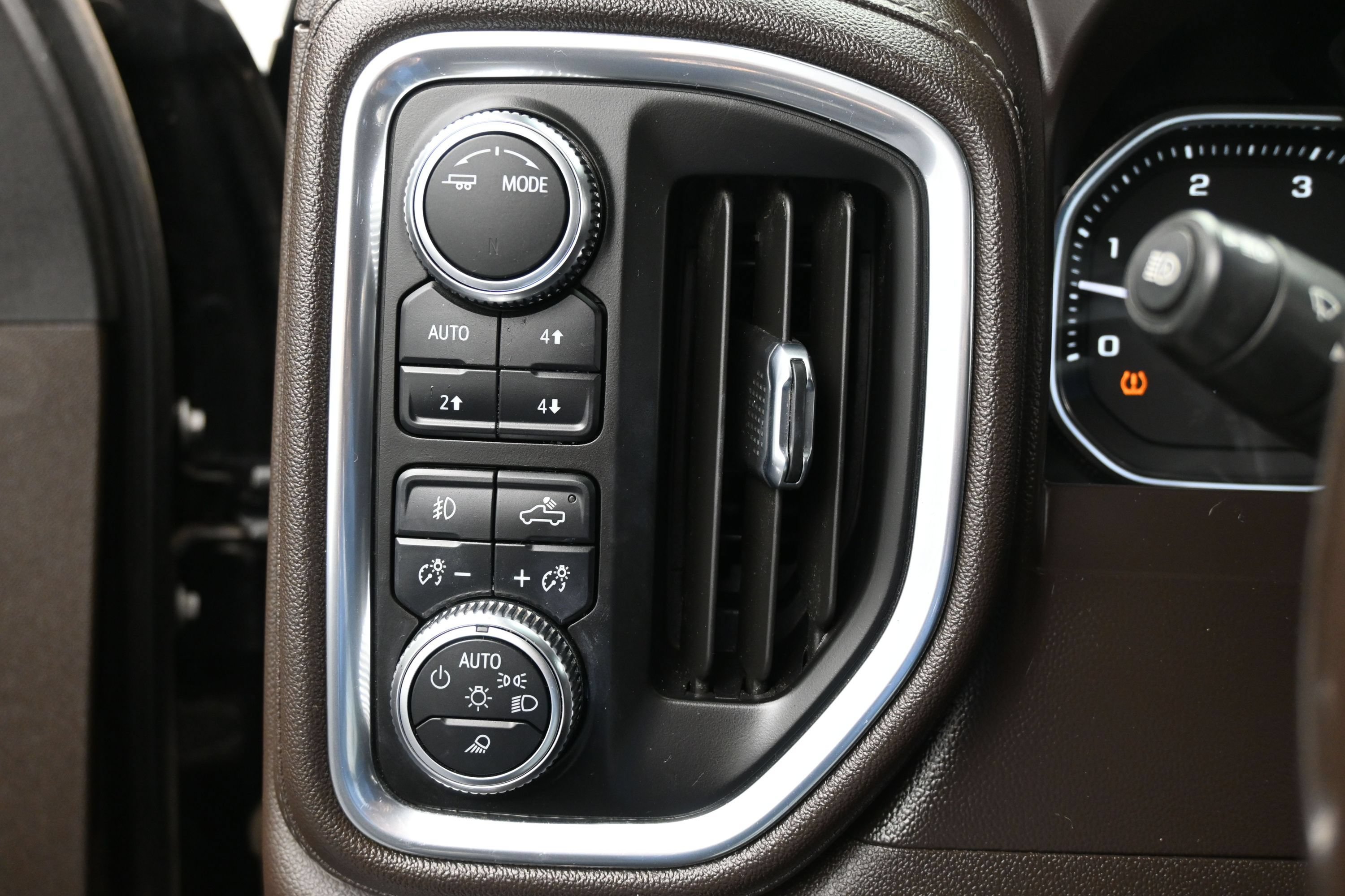 Used 2021 GMC Sierra 3500 Denali AWD/4WD image 20