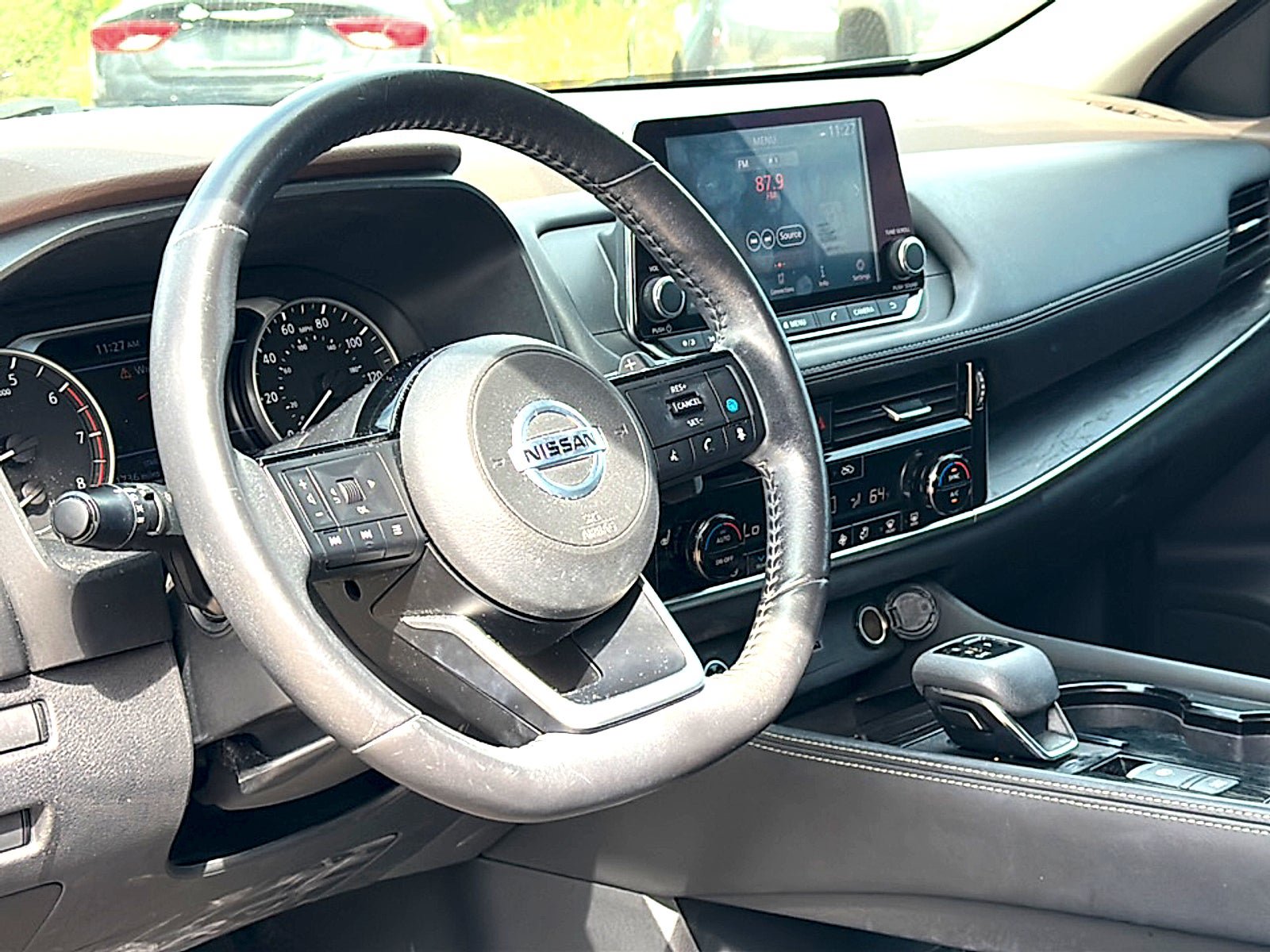 Used 2021 Nissan Rogue SL FWD image 5