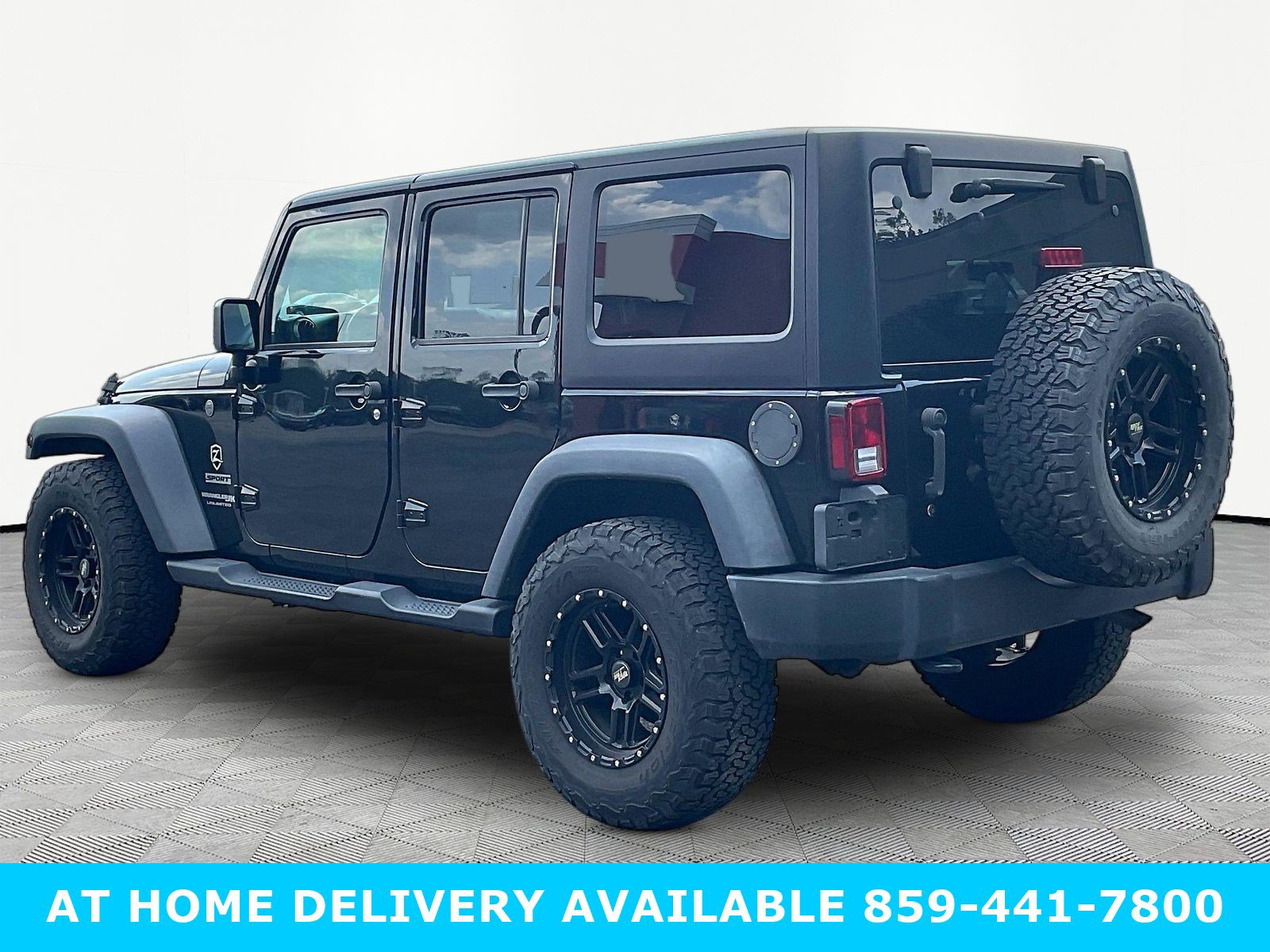 Used 2018 Jeep Wrangler Unlimited Sport S AWD/4WD image 4
