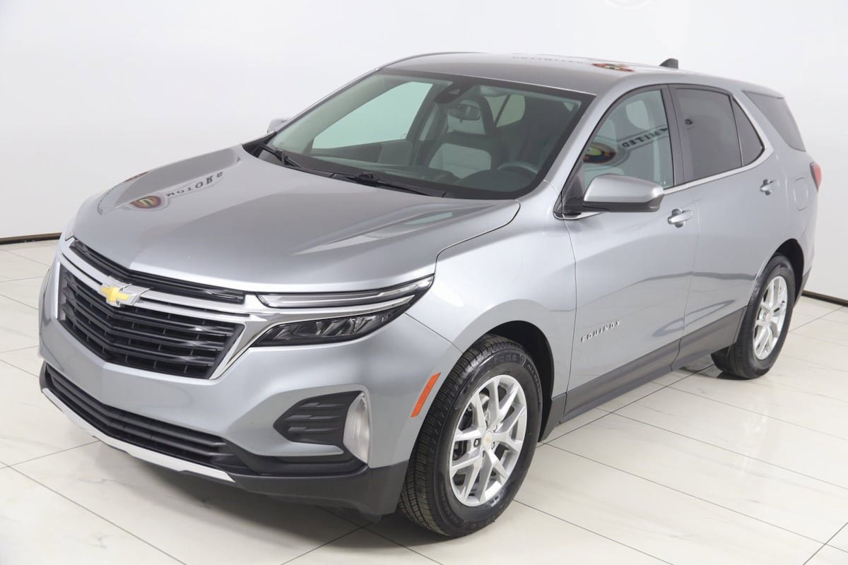 Used 2023 Chevrolet Equinox LT image 19