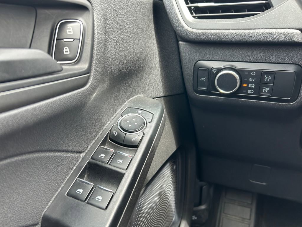 Used 2024 Ford Escape Active AWD/4WD image 18