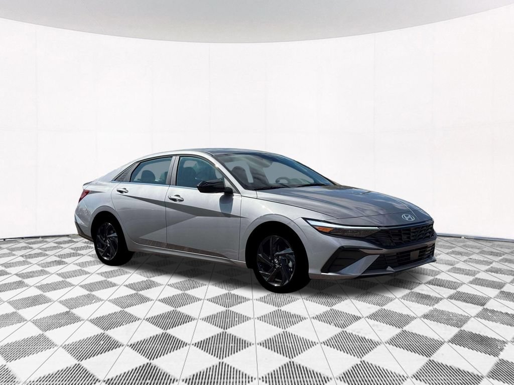 New 2026 Hyundai Elantra SEL Sport Premium FWD image 15