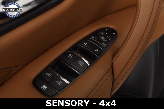 Used 2022 INFINITI QX80 Sensory image 11