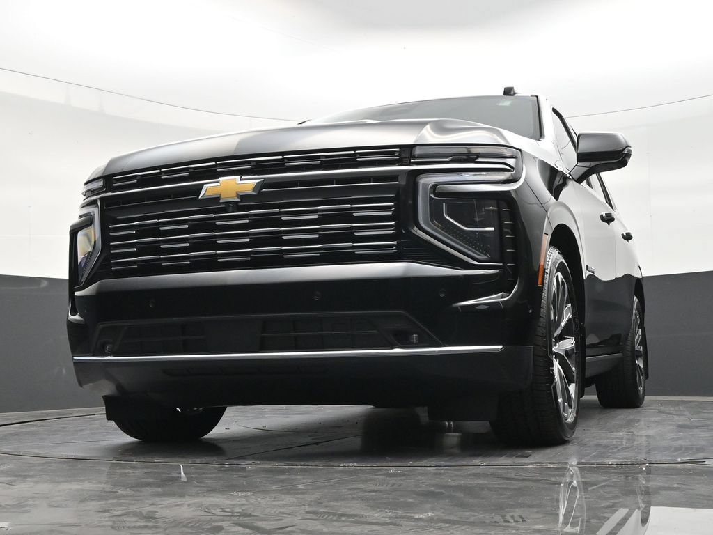 Used 2025 Chevrolet Tahoe High Country RWD image 29