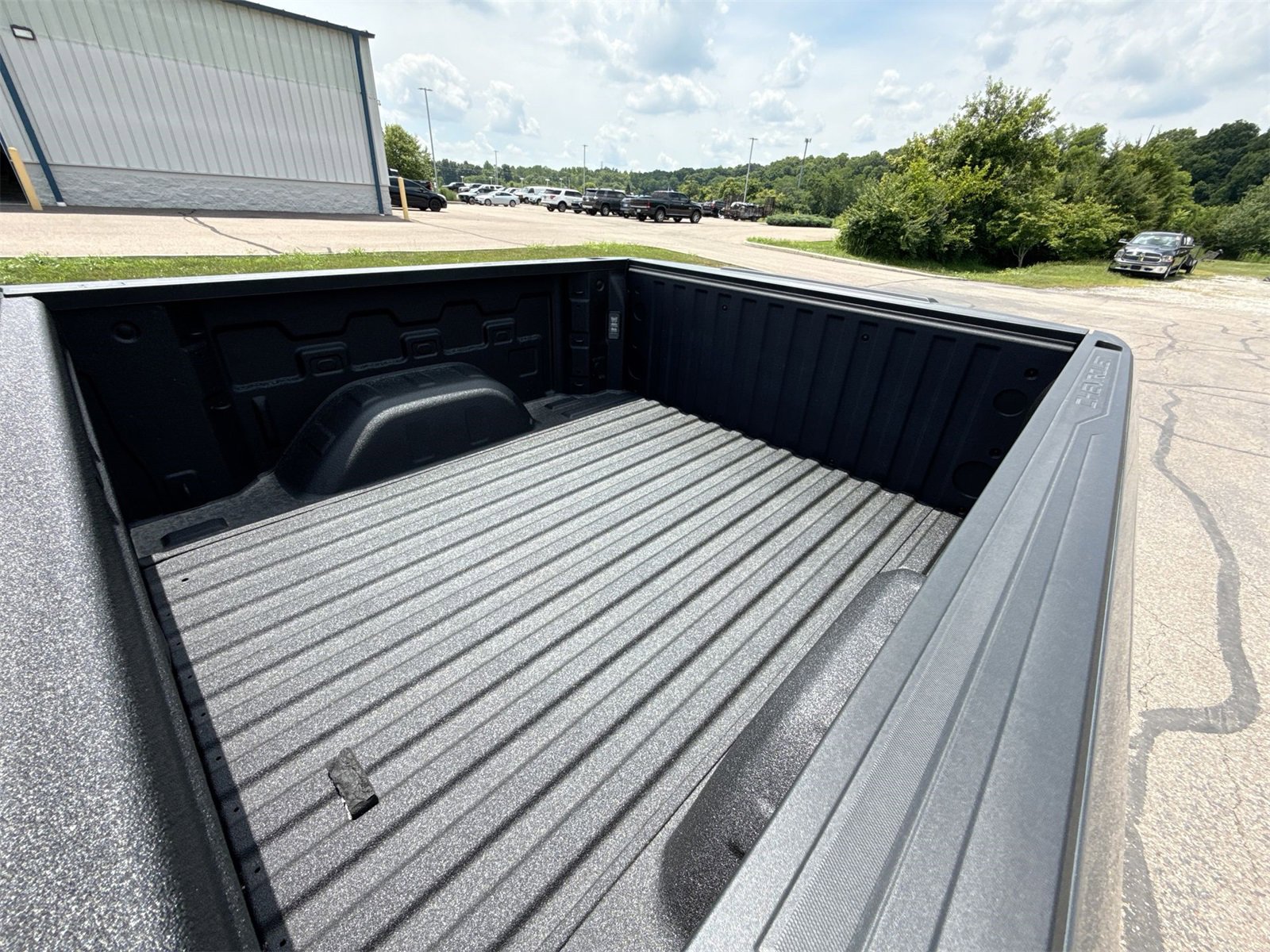 New 2025 Chevrolet Silverado 1500 RST w/ Convenience Package II image 26