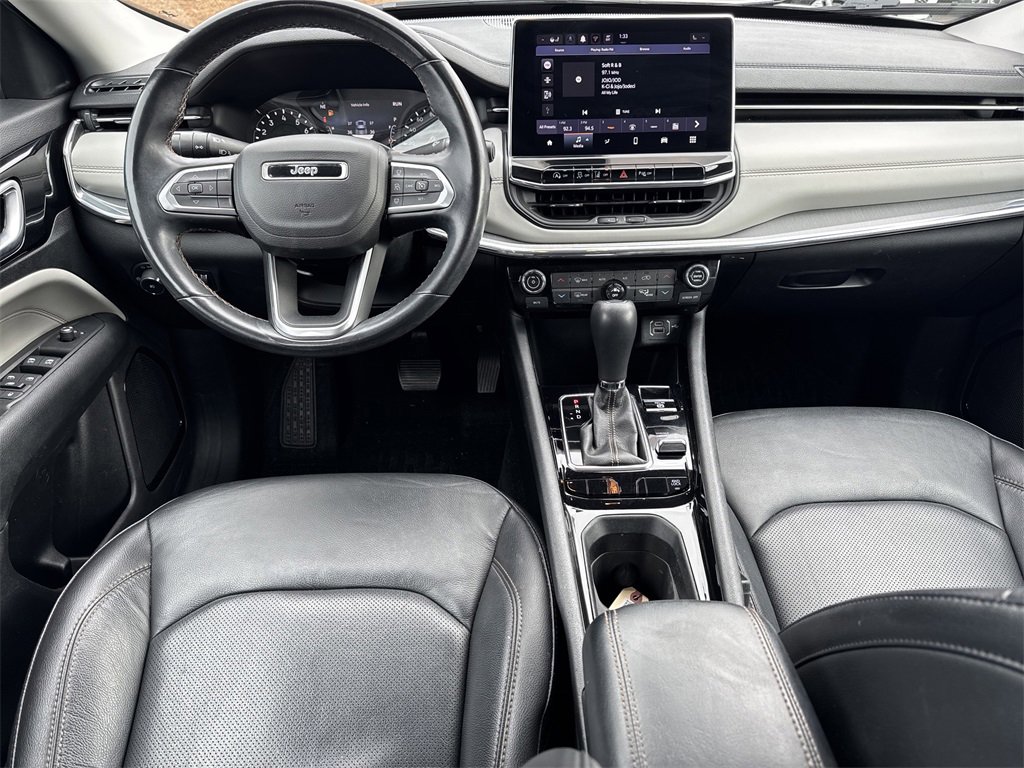 Used 2022 Jeep Compass Limited image 9