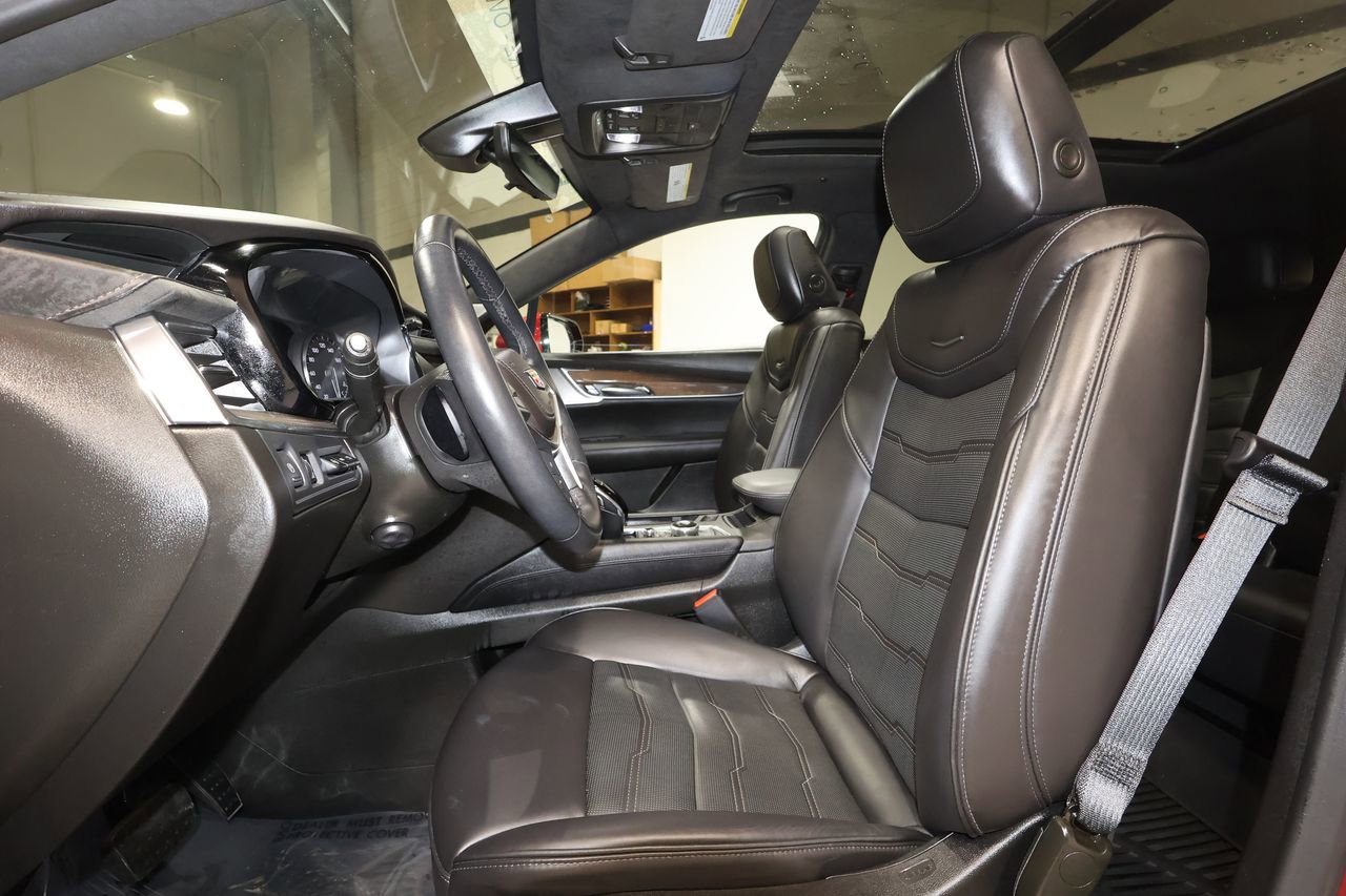 Certified 2024 Cadillac XT5 Premium Luxury w/ Platinum Package image 24