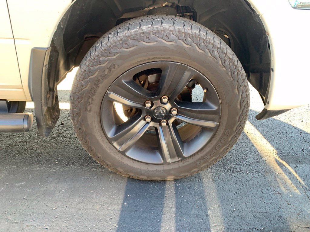 Used 2018 RAM 1500 Sport w/ Sport Premium Group AWD/4WD image 17