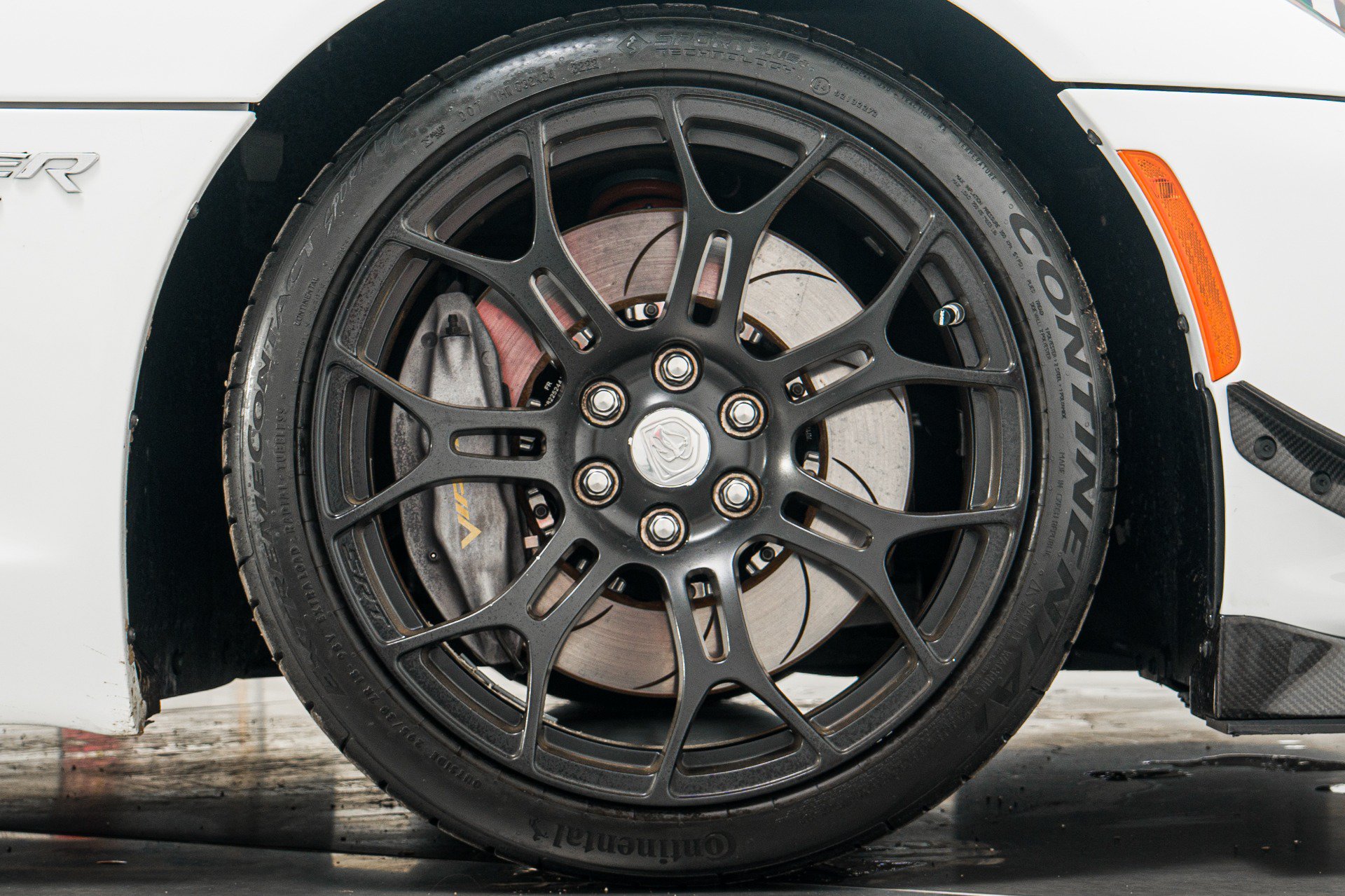 Used 2016 Dodge Viper GTC w/ Time Attack Group 2.0 RWD image 42