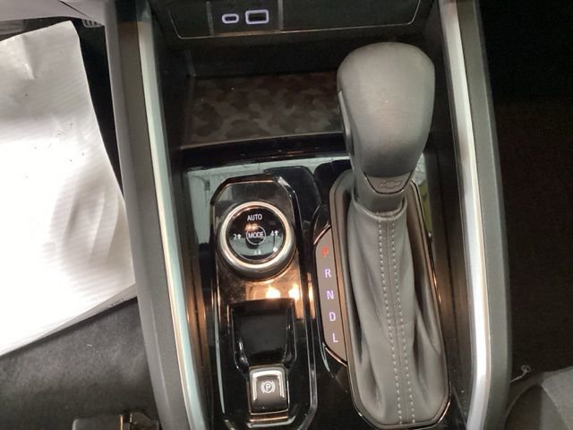 Used 2023 Chevrolet Colorado Trail Boss w/ Advanced Trailering Package image 15