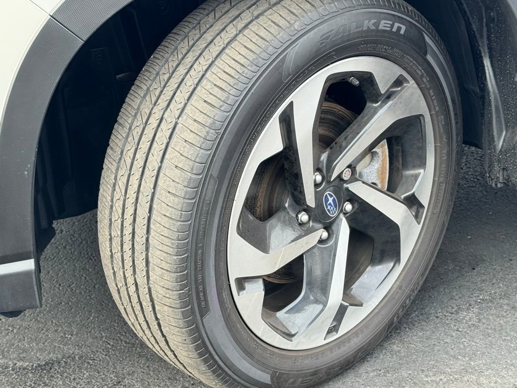 Used 2023 Subaru Forester Touring image 8