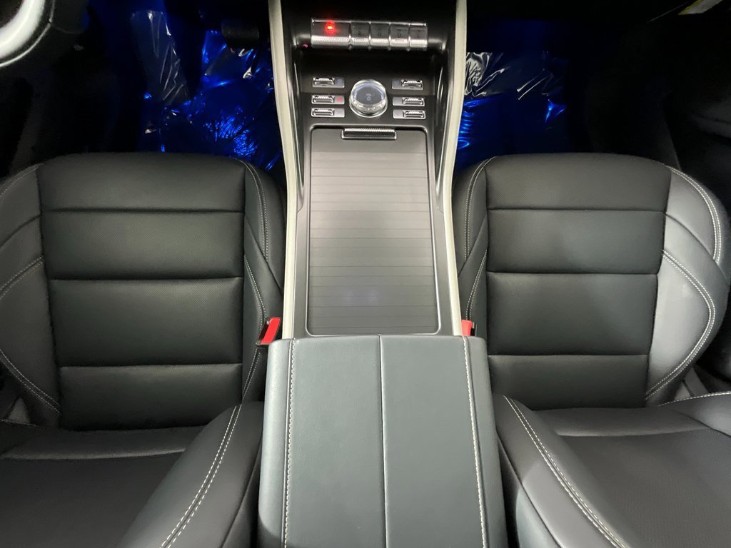 Used 2025 Lincoln Nautilus Premier image 14