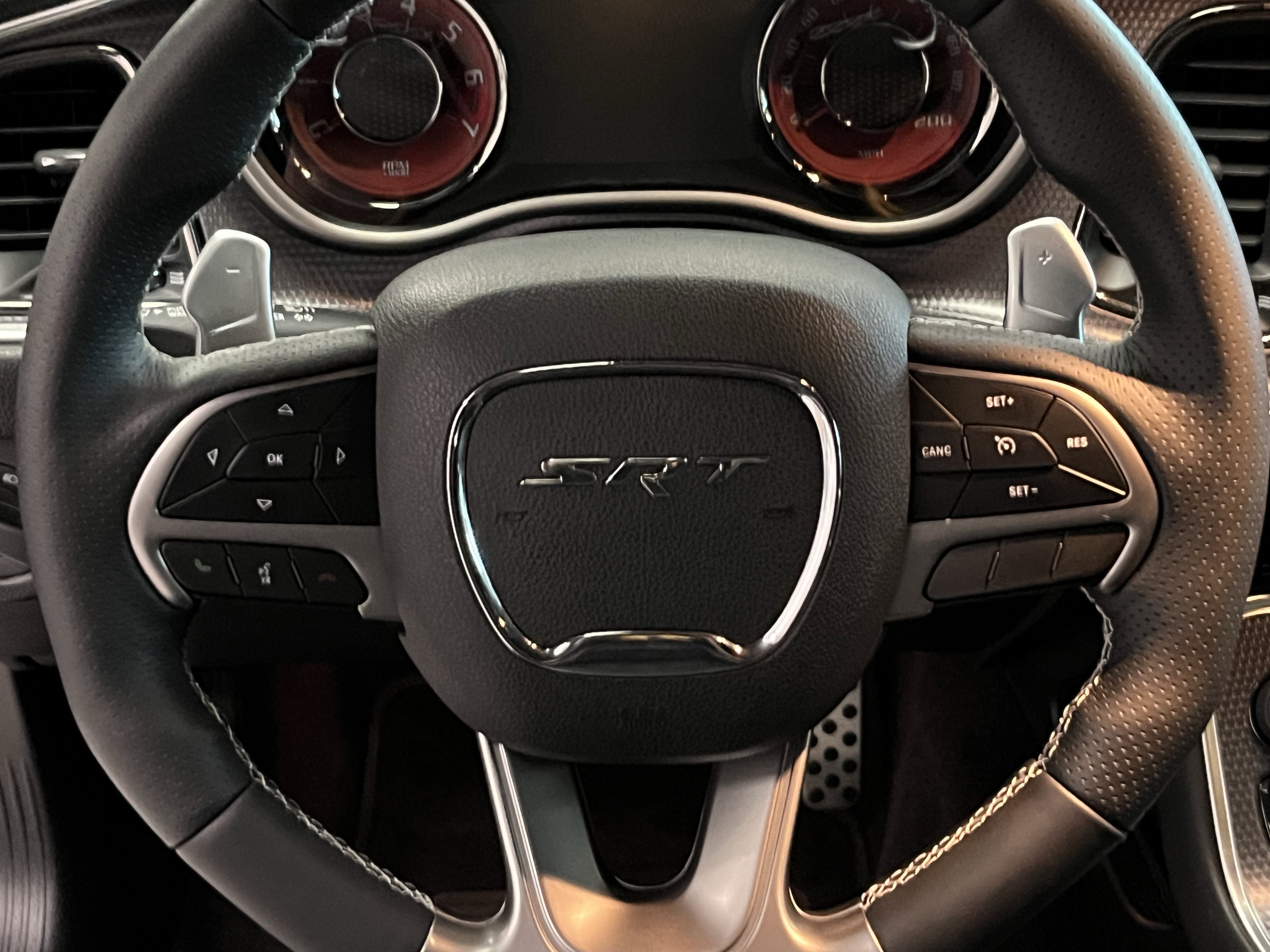 Used 2018 Dodge Challenger SRT Hellcat image 15