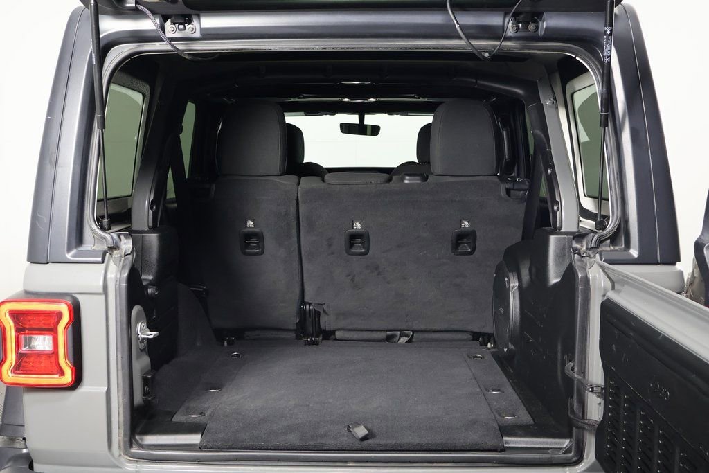 Used 2021 Jeep Wrangler Unlimited Rubicon image 14