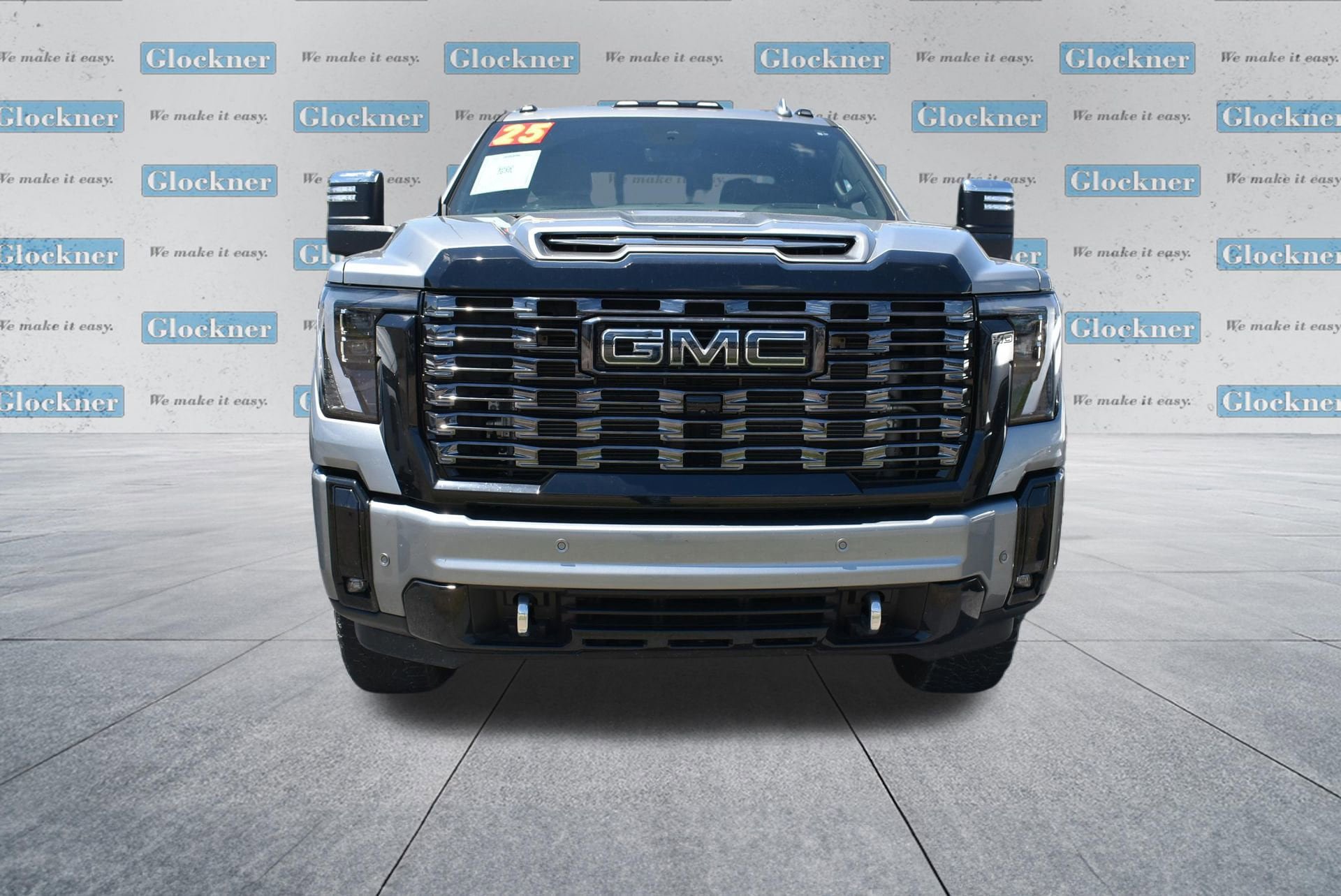 Used 2025 GMC Sierra 2500 Denali Ultimate AWD/4WD image 2