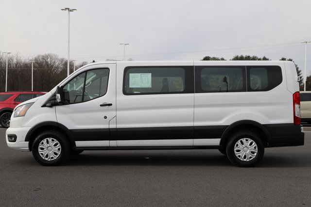 Used 2023 Ford Transit 350 XLT image 4