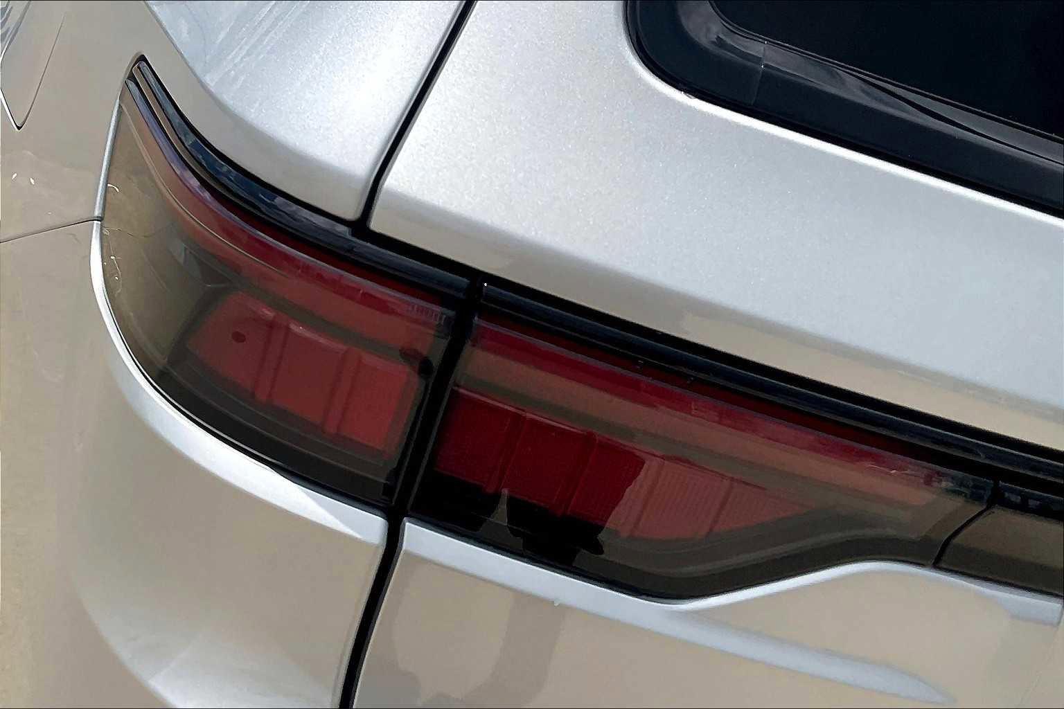 New 2025 Jeep Wagoneer L Series II w/ Convenience Group I image 14