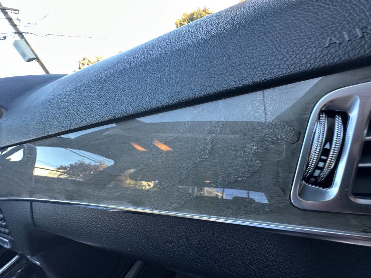 Used 2014 Mercedes-Benz E 350 Sedan image 25