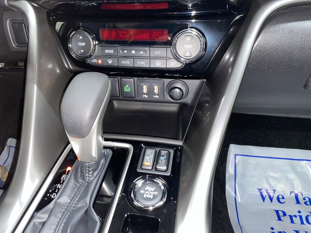 Used 2026 Mitsubishi Eclipse Cross AWD image 23