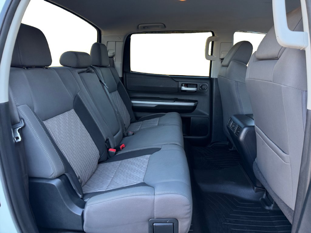 Used 2017 Toyota Tundra SR5 w/ SR5 Upgrade Package AWD/4WD image 20
