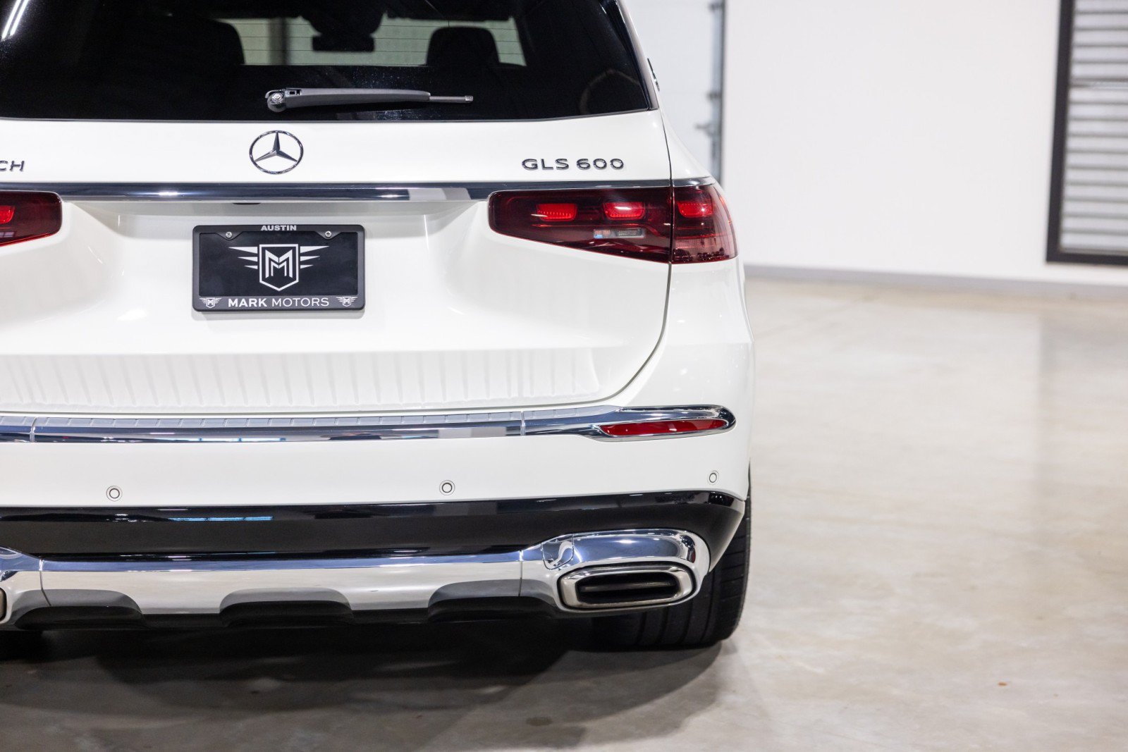 Used 2024 Mercedes-Benz Maybach GLS 600 4MATIC image 13