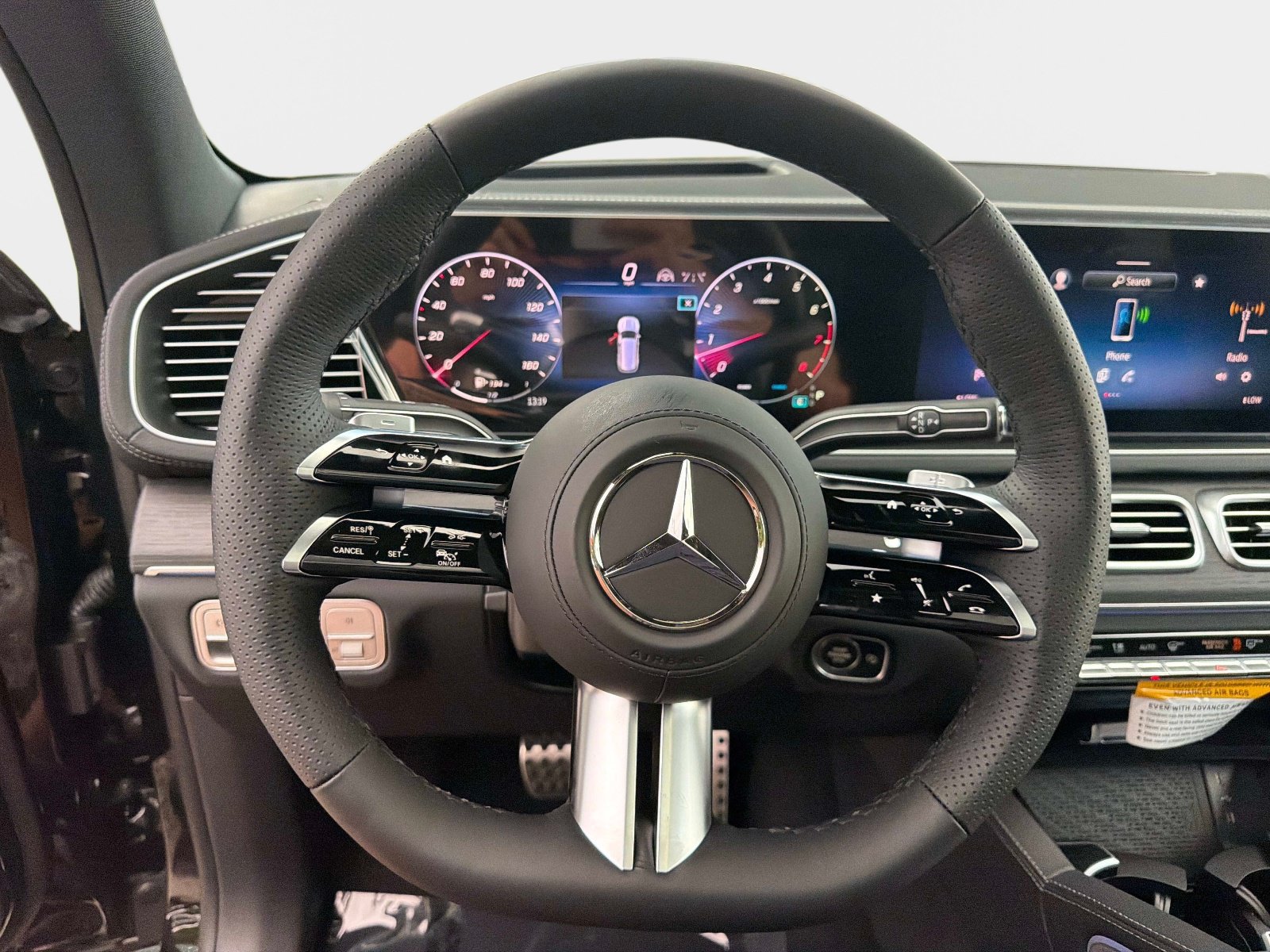 New 2026 Mercedes-Benz GLS 580 4MATIC image 25