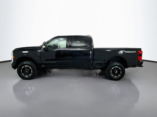 New 2027 Ford F250 Lariat w/ Tremor Off-Road Package AWD/4WD image 4