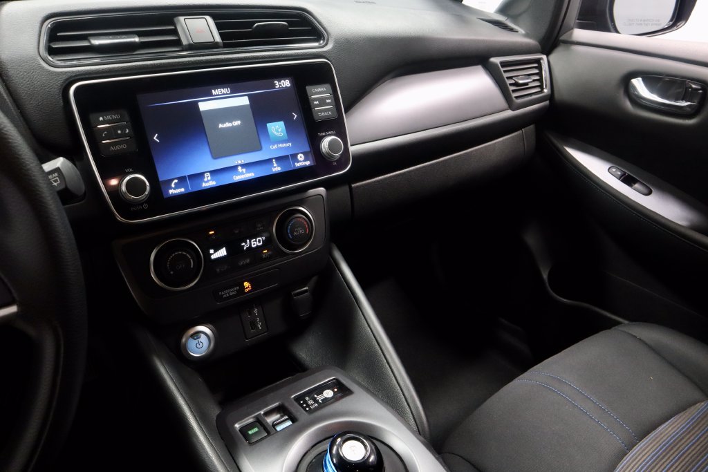 Used 2025 Nissan Leaf S FWD image 29