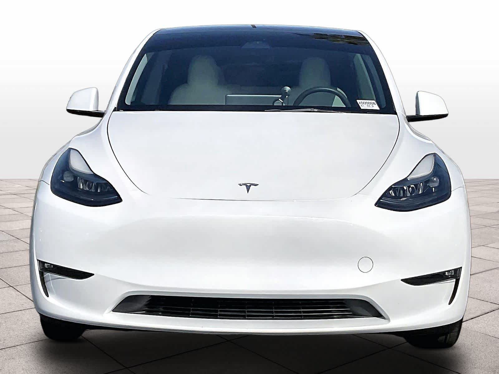 Used 2023 Tesla Model Y Long Range AWD/4WD image 3