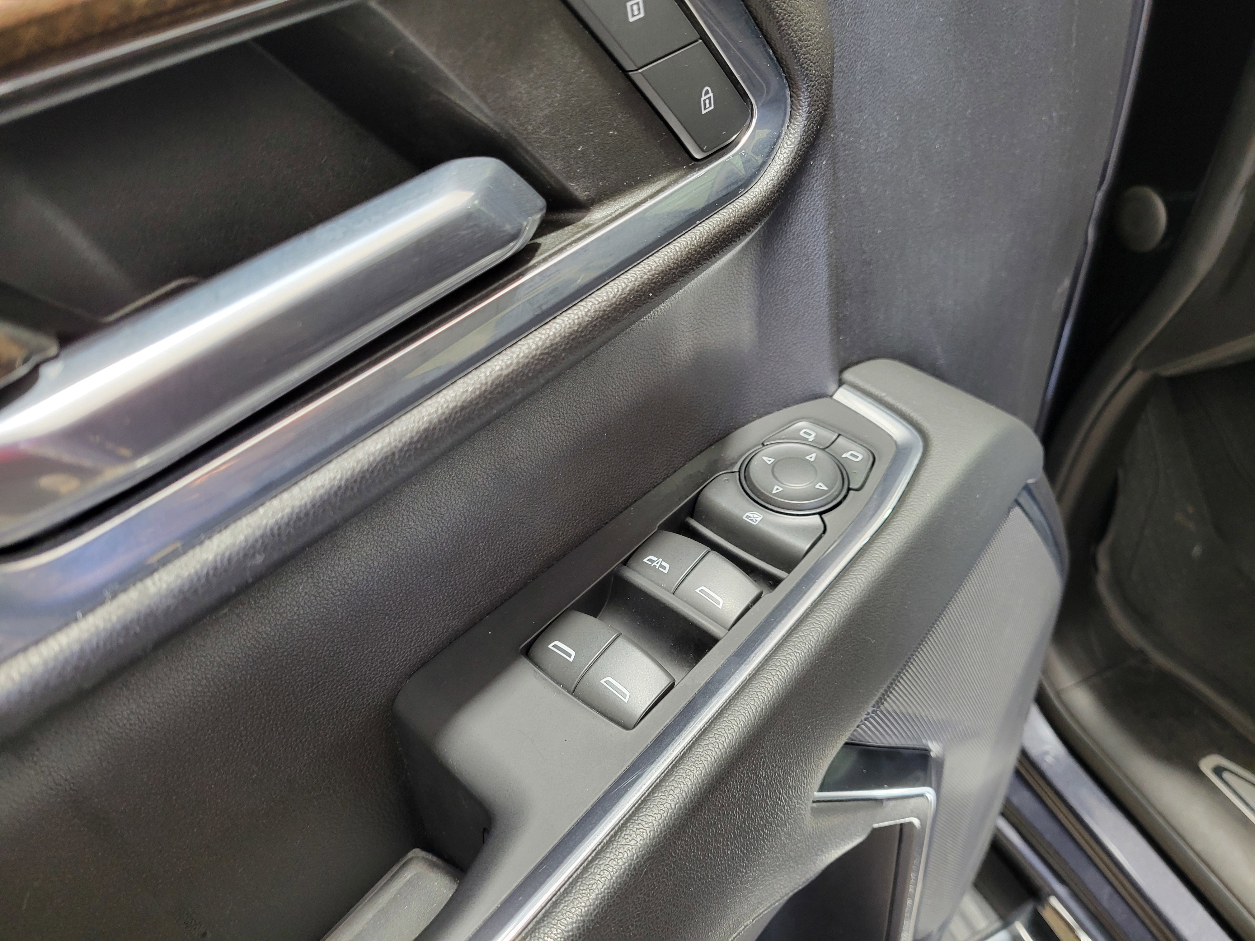 Certified 2022 Chevrolet Silverado 1500 LT w/ Protection Package image 34