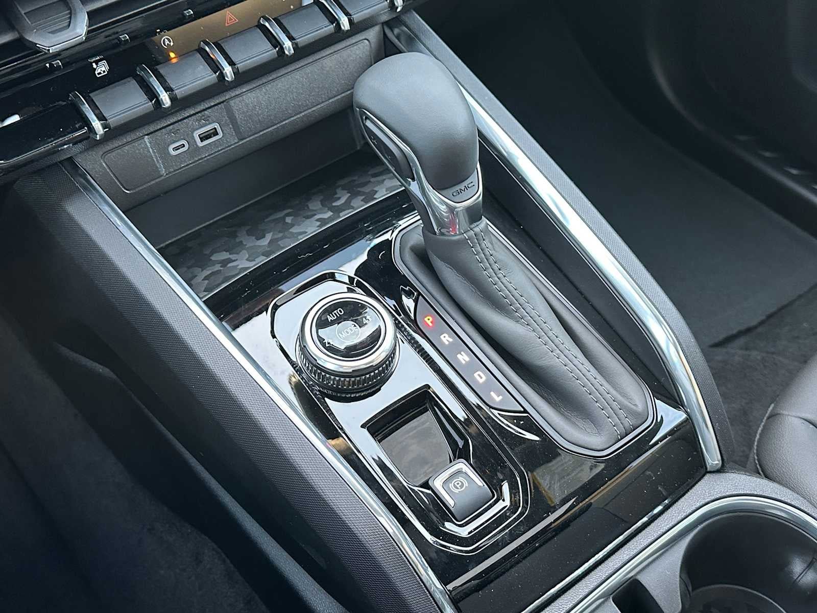 New 2026 GMC Canyon Elevation w/ Convenience Package image 35