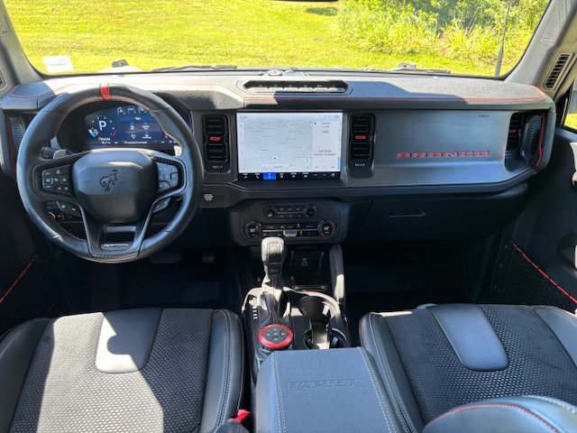 Used 2025 Ford Bronco Raptor AWD/4WD image 17