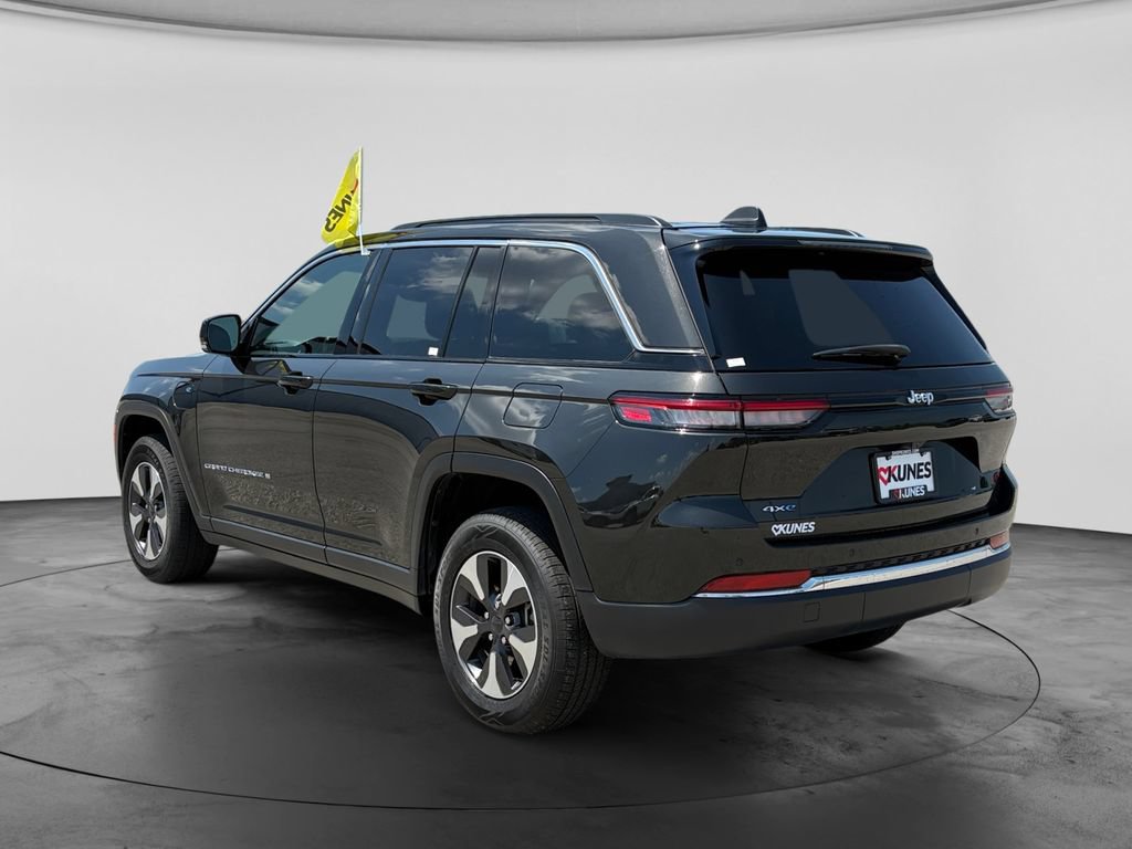 Used 2024 Jeep Grand Cherokee Limited 4xe AWD/4WD image 7