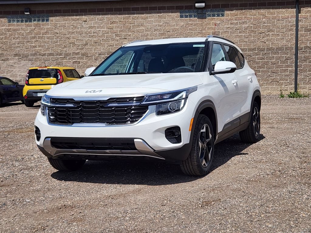 New 2026 Kia Seltos S AWD/4WD image 4