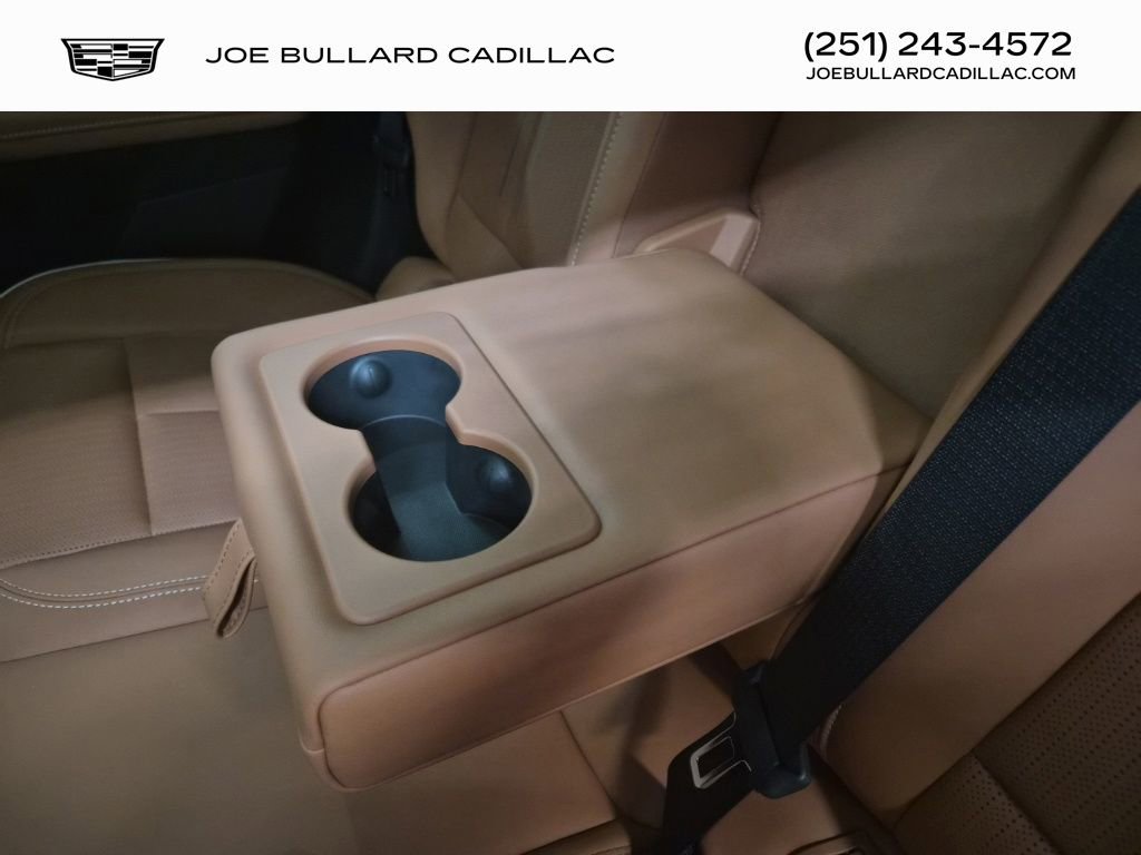 New 2026 Cadillac Optiq Luxury 2 w/ LPO, Floor Liner Package RWD image 18