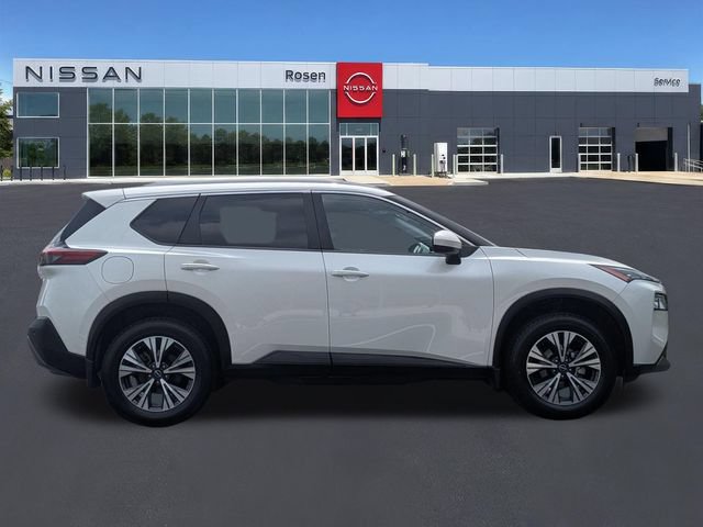 Certified 2023 Nissan Rogue SV w/ SV Premium B Package AWD/4WD image 2