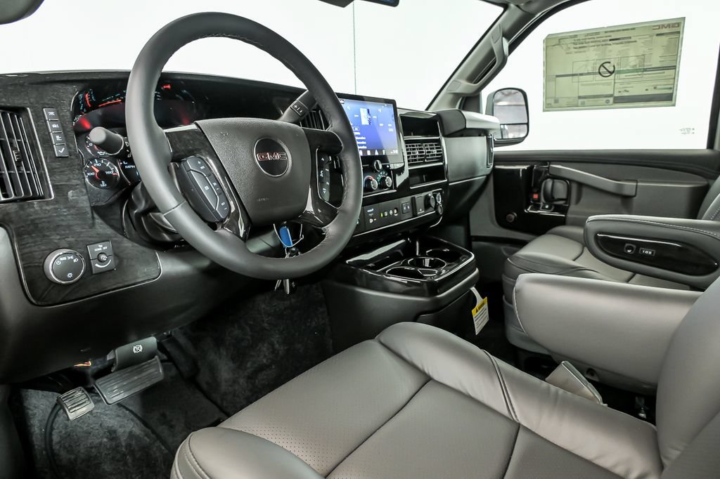 New 2026 GMC Savana 2500 w/ Driver Convenience Package RWD image 9