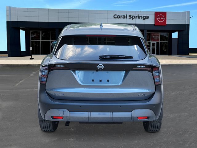 New 2025 Nissan Kicks SV image 4