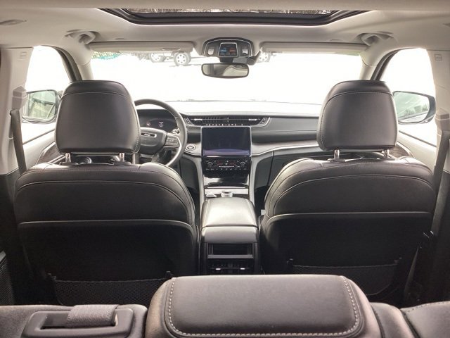 Certified 2023 Jeep Grand Cherokee Limited image 17