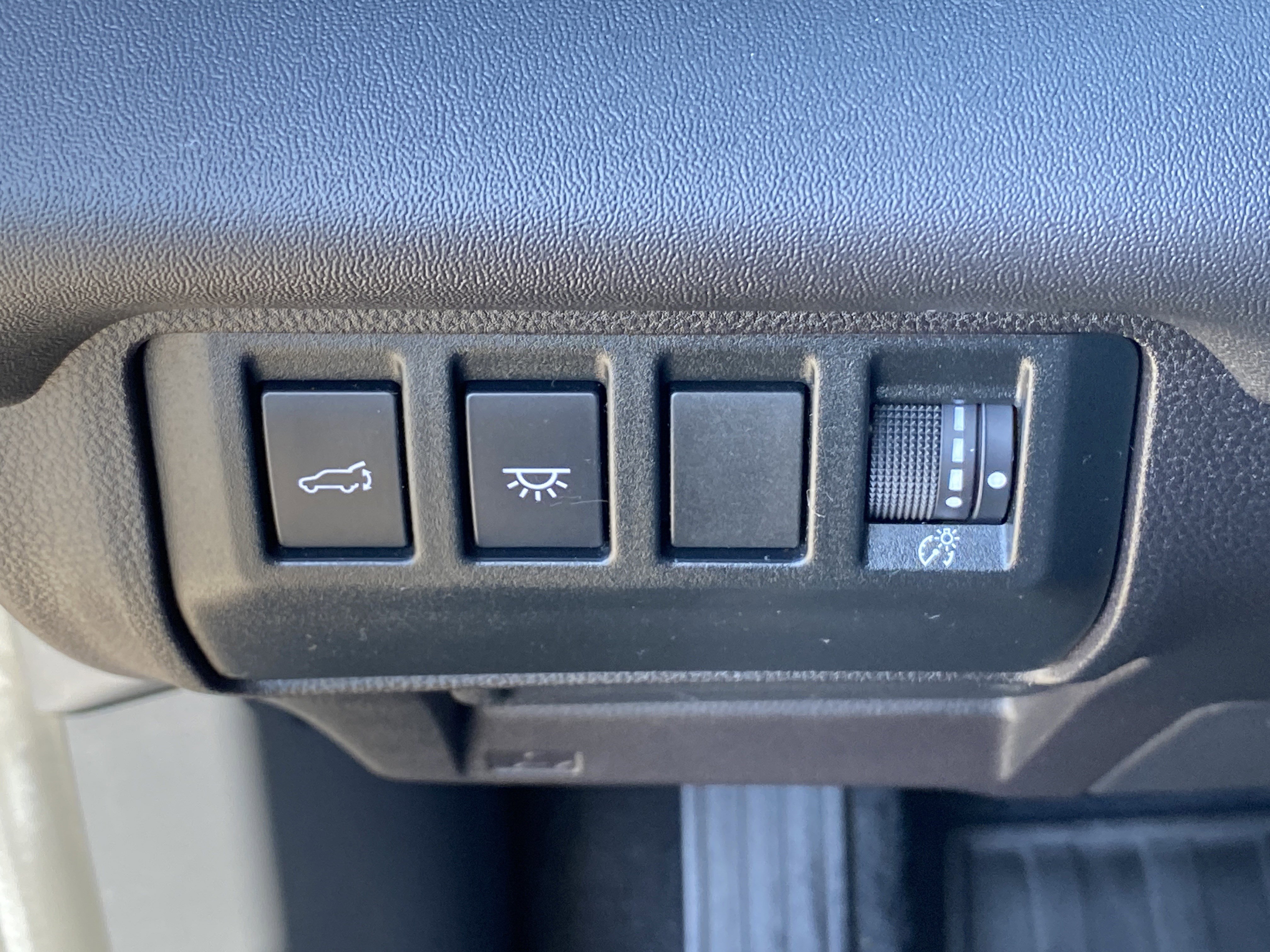 Certified 2023 Subaru Ascent Touring AWD/4WD image 14