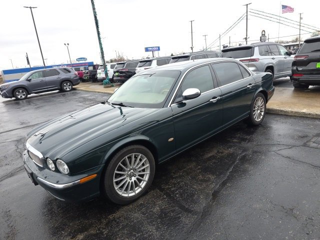 Used 2007 Jaguar XJ8 image 1
