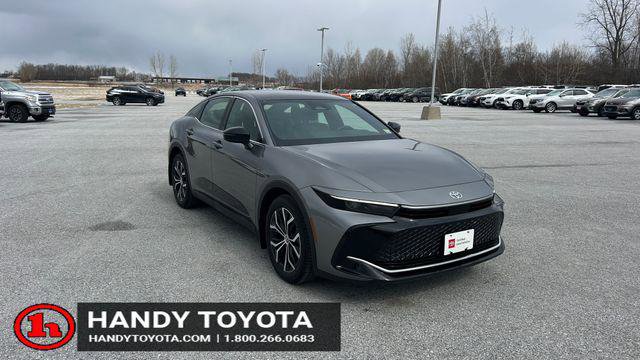 Certified 2026 Toyota Crown XLE image 1