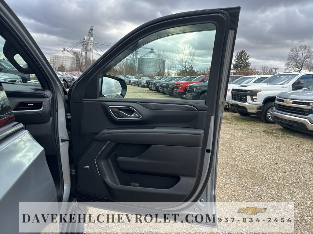 Used 2024 Chevrolet Tahoe RST w/ Luxury Package image 32