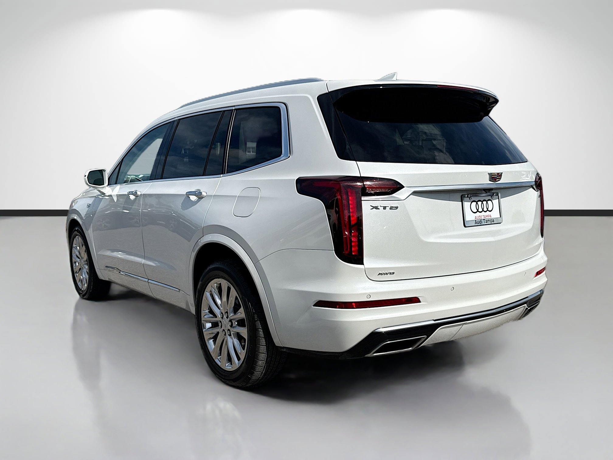 Used 2020 Cadillac XT6 Premium Luxury AWD/4WD image 5