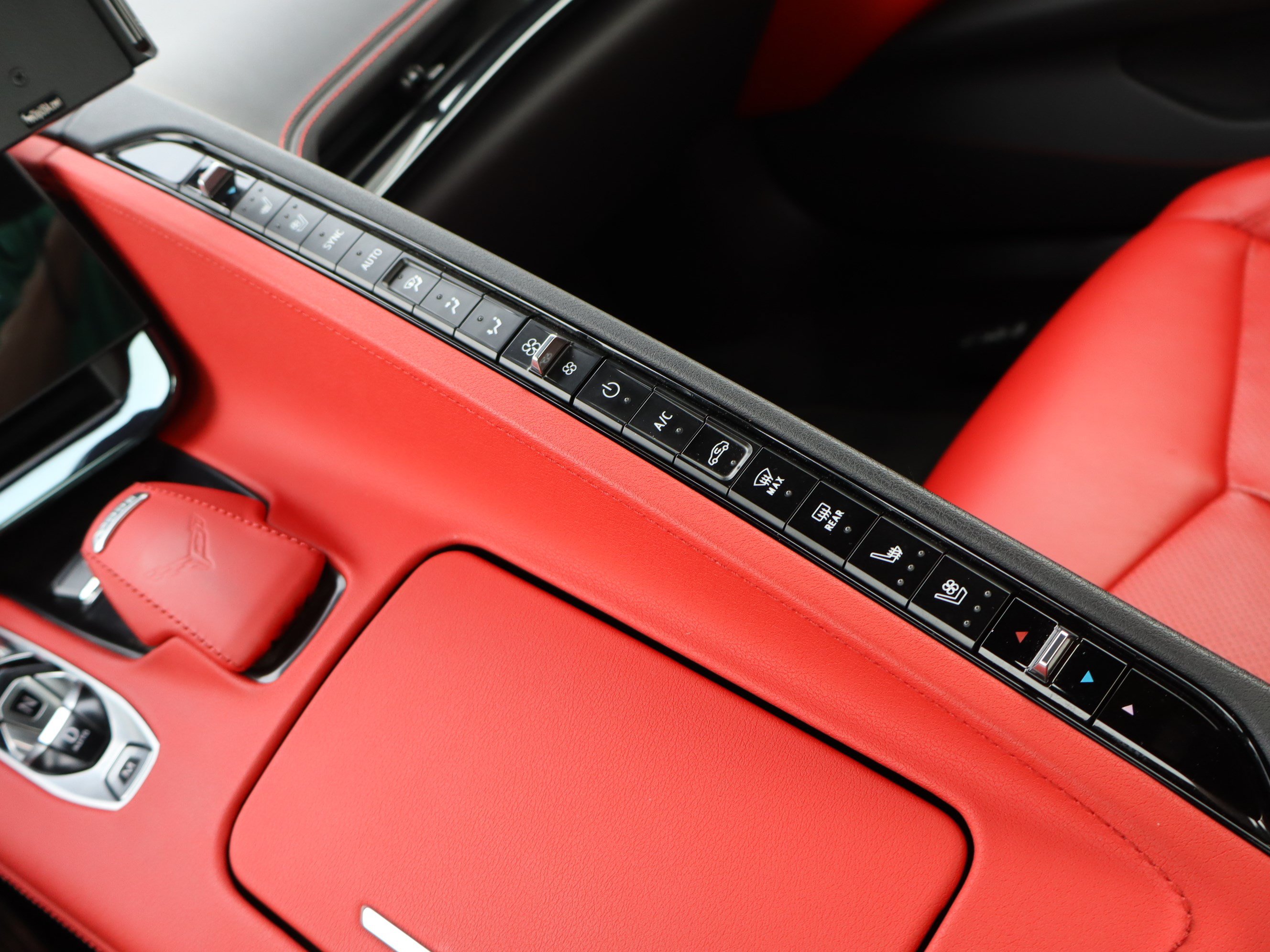 Used 2023 Chevrolet Corvette Stingray Preferred Conv w/ Stealth Interior Trim Package RWD image 28