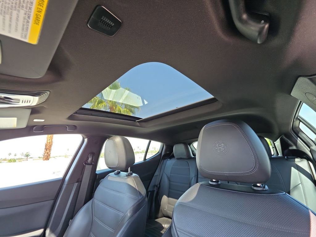 Used 2024 Alfa Romeo Tonale Veloce image 19