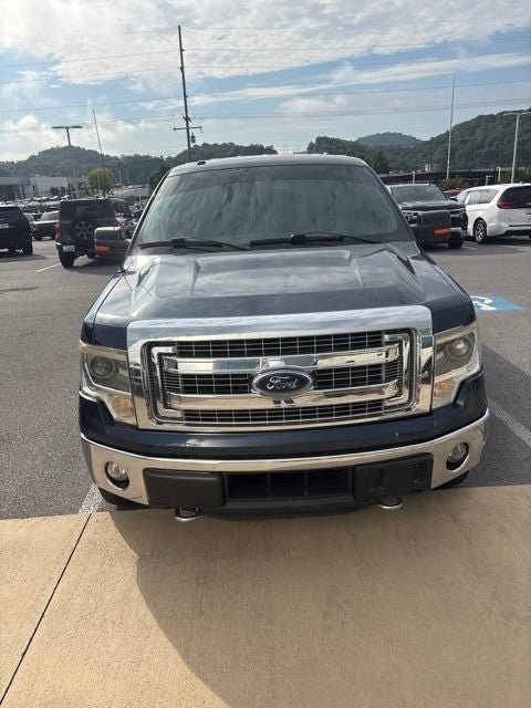 Used 2014 Ford F150 XLT w/ Equipment Group 302A Luxury AWD/4WD image 3